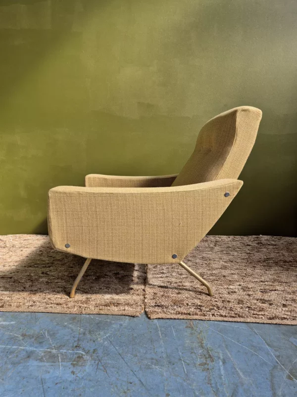 Fauteuil Galion designé par Gilbert Steiner en 1950. – Image 6