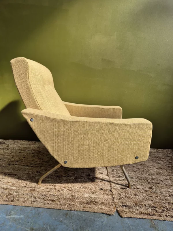 Fauteuil Galion designé par Gilbert Steiner en 1950. – Image 5