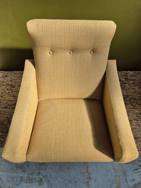 Fauteuil Galion designé par Gilbert Steiner en 1950. – Image 3