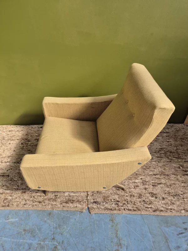 Fauteuil Galion designé par Gilbert Steiner en 1950. – Image 8
