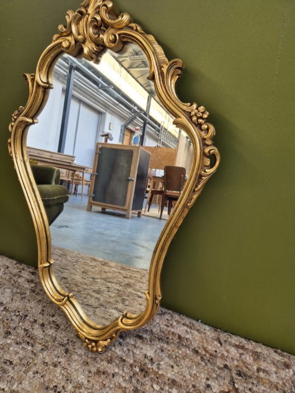 Miroir doré à la feuille avec sa console – Image 4