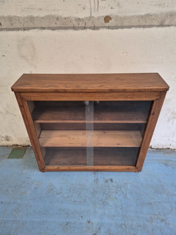 Vitrine – Image 2