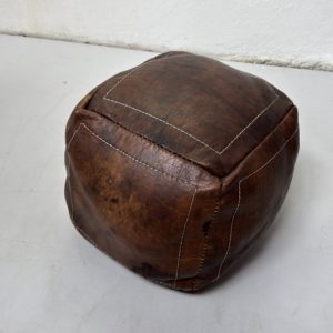 Pouf en cuir