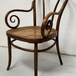 Fauteuil en bois et rotin