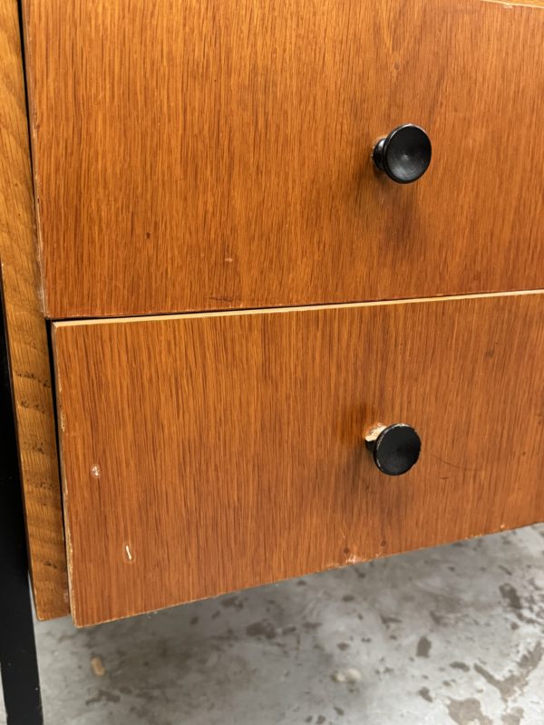 Bureau – Image 7
