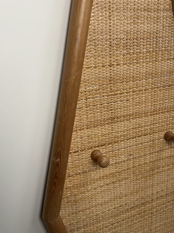 Porte-manteau en rotin – Image 4