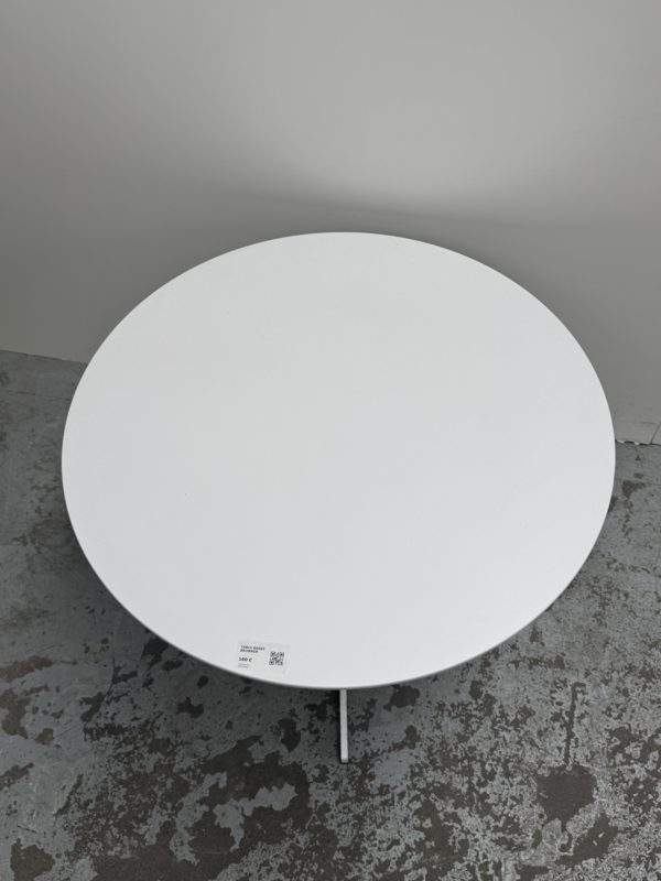 Table BRUNNER – Image 2