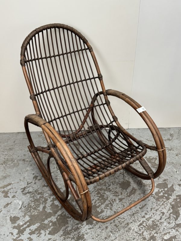 Rocking chair