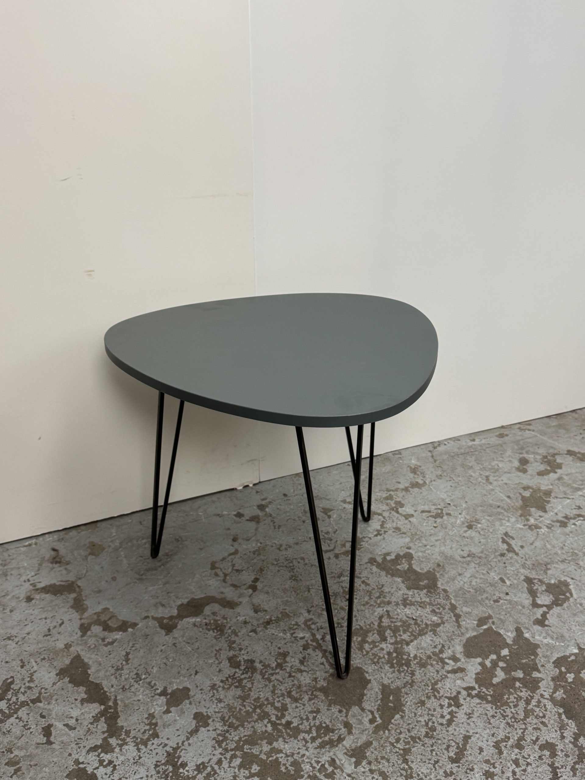 Table tripode RE