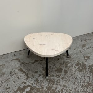 Table tripode RE