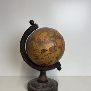 Globe en bois