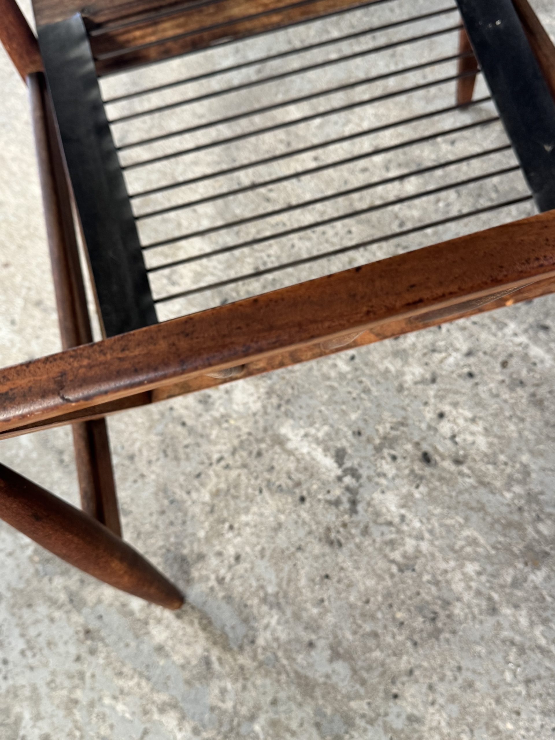 Fauteuil en bois – Image 3