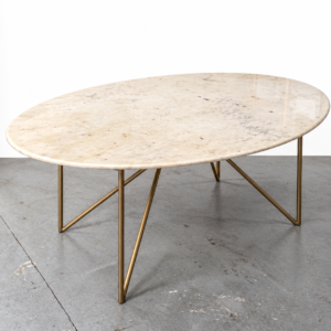 Table ovale en marbre