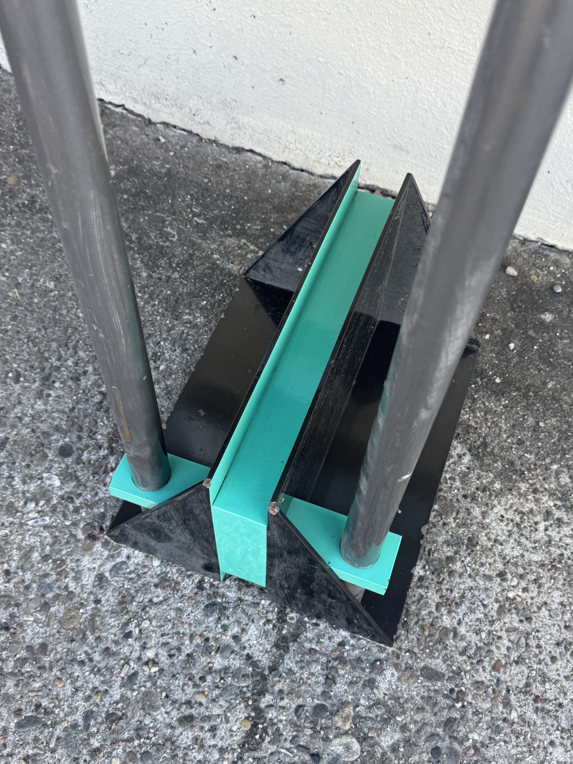 Bibliothèque totem par Gérard Samuylo – Image 2