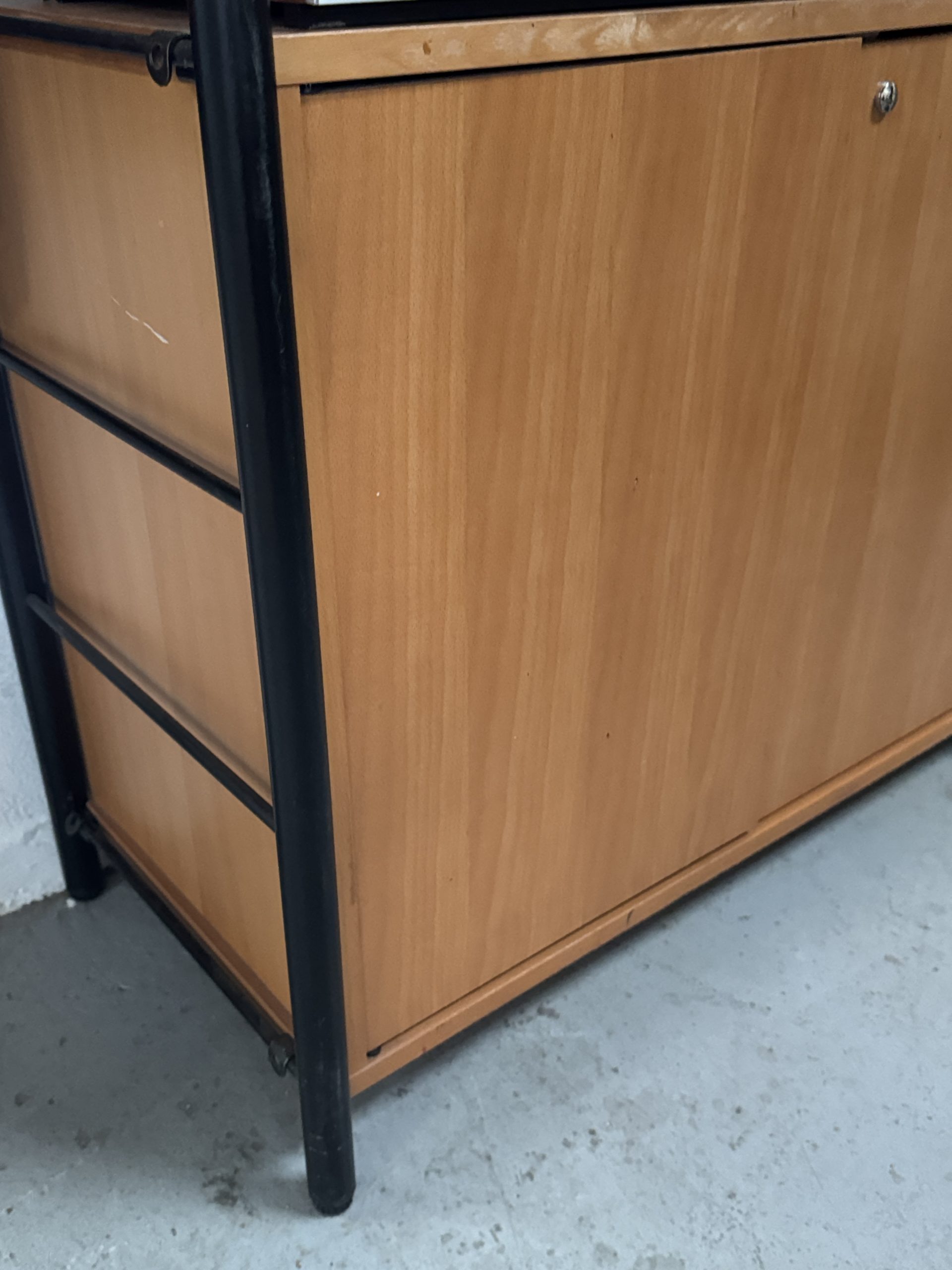 Bibliothèque IKEA NIKLAS (plus petit modèle des 2) – Image 13