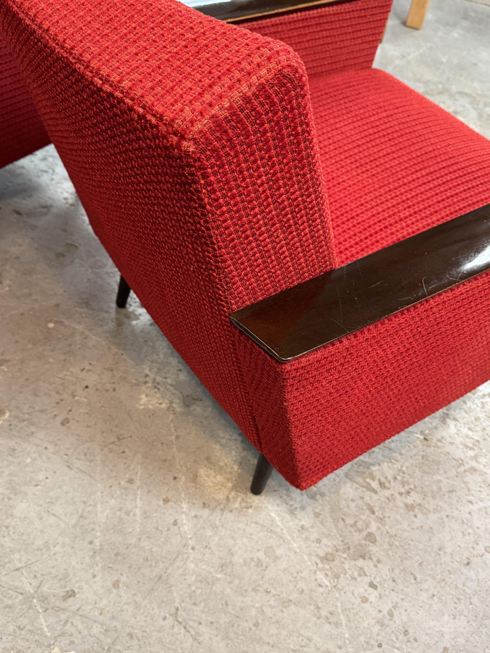 Fauteuil rouge – Image 14