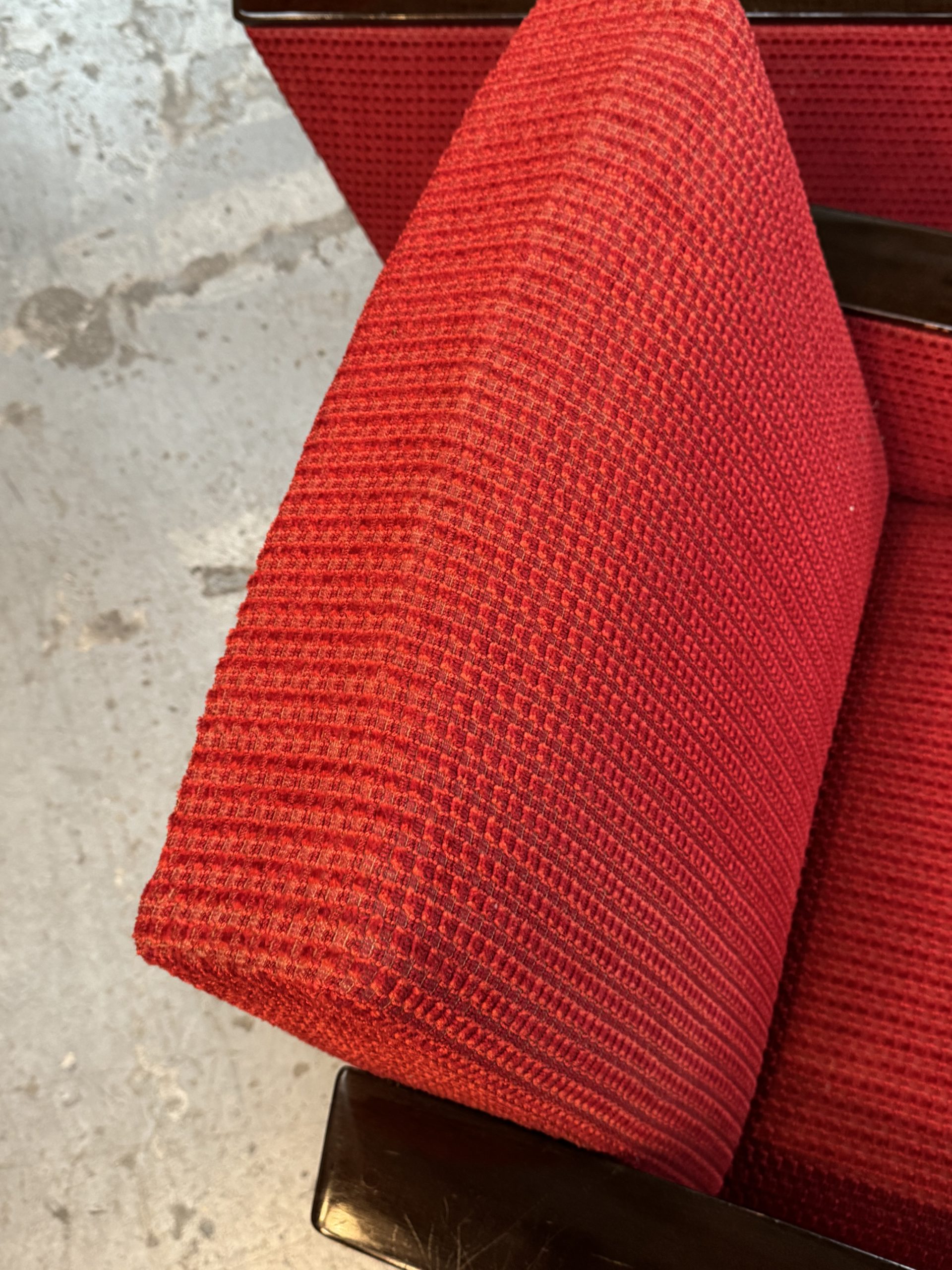 Fauteuil rouge – Image 15