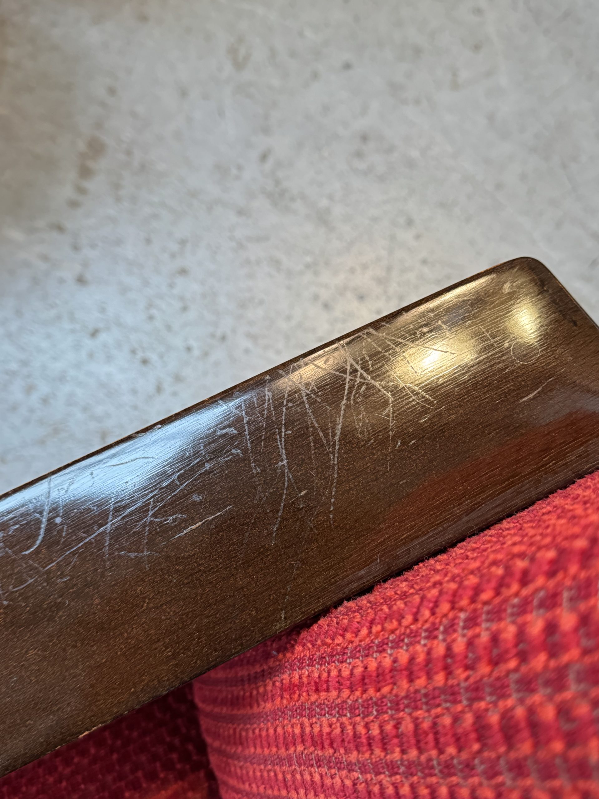 Fauteuil rouge – Image 16
