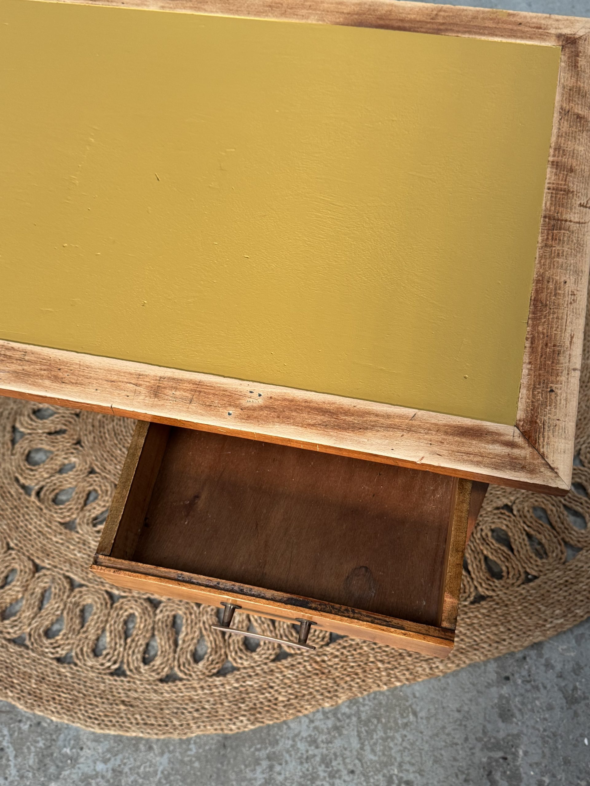 Bureau – Image 4