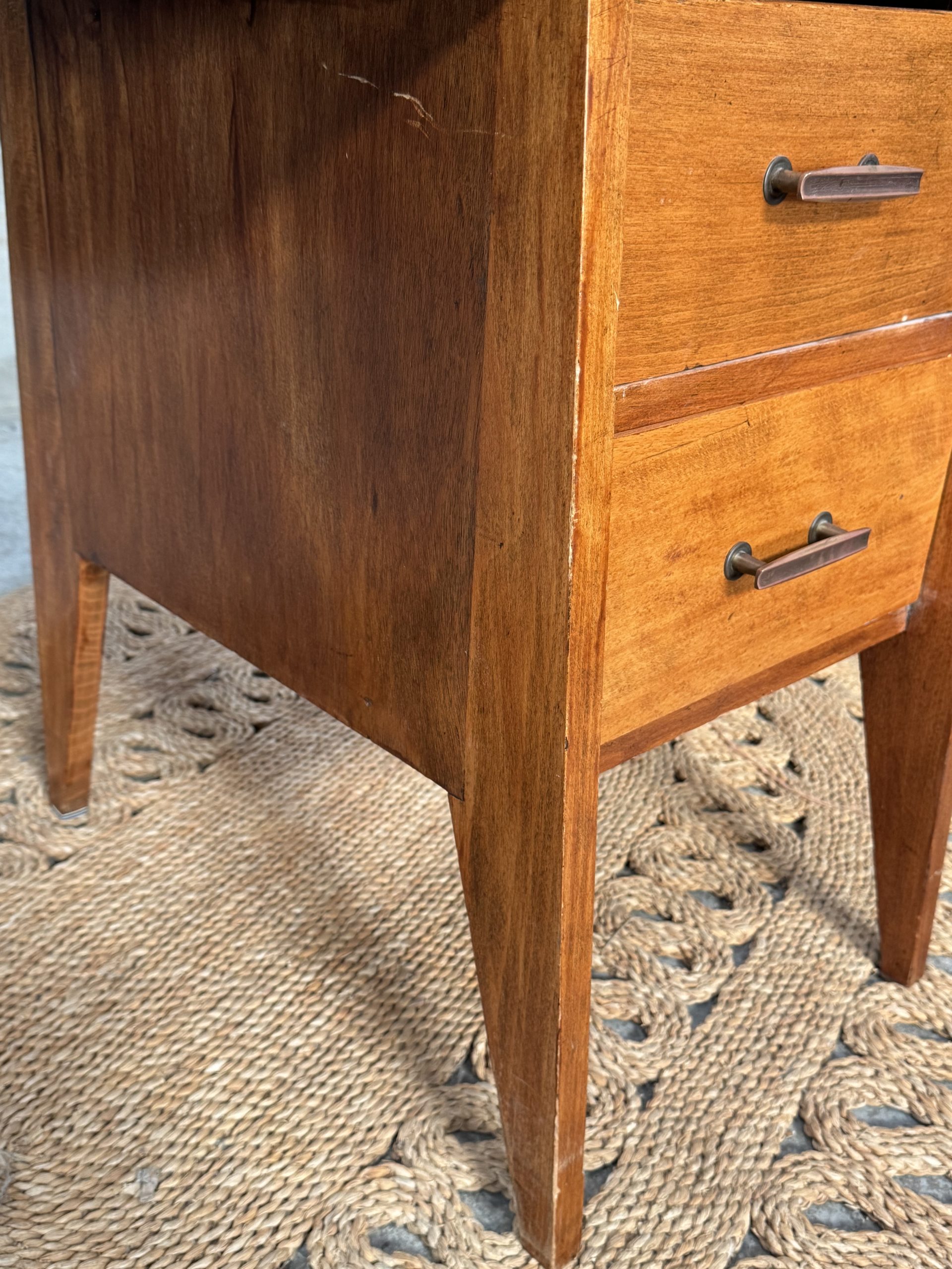 Bureau – Image 10