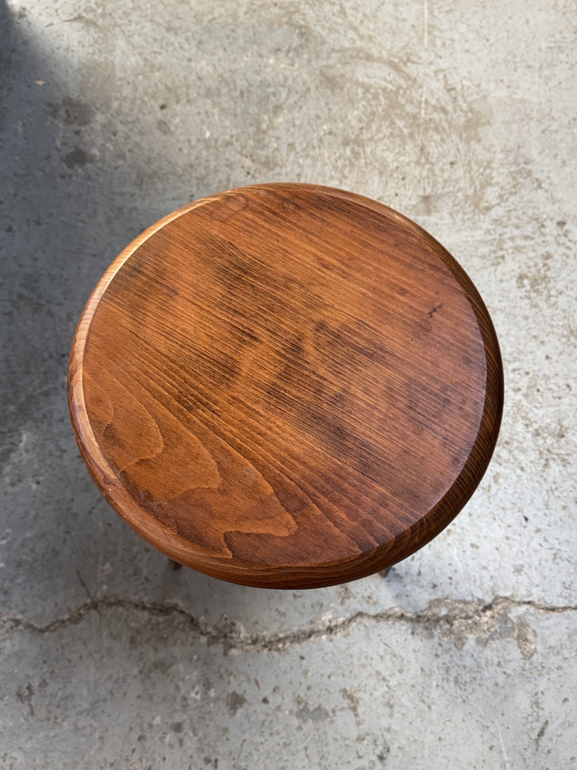 Tabouret en bois – Image 2