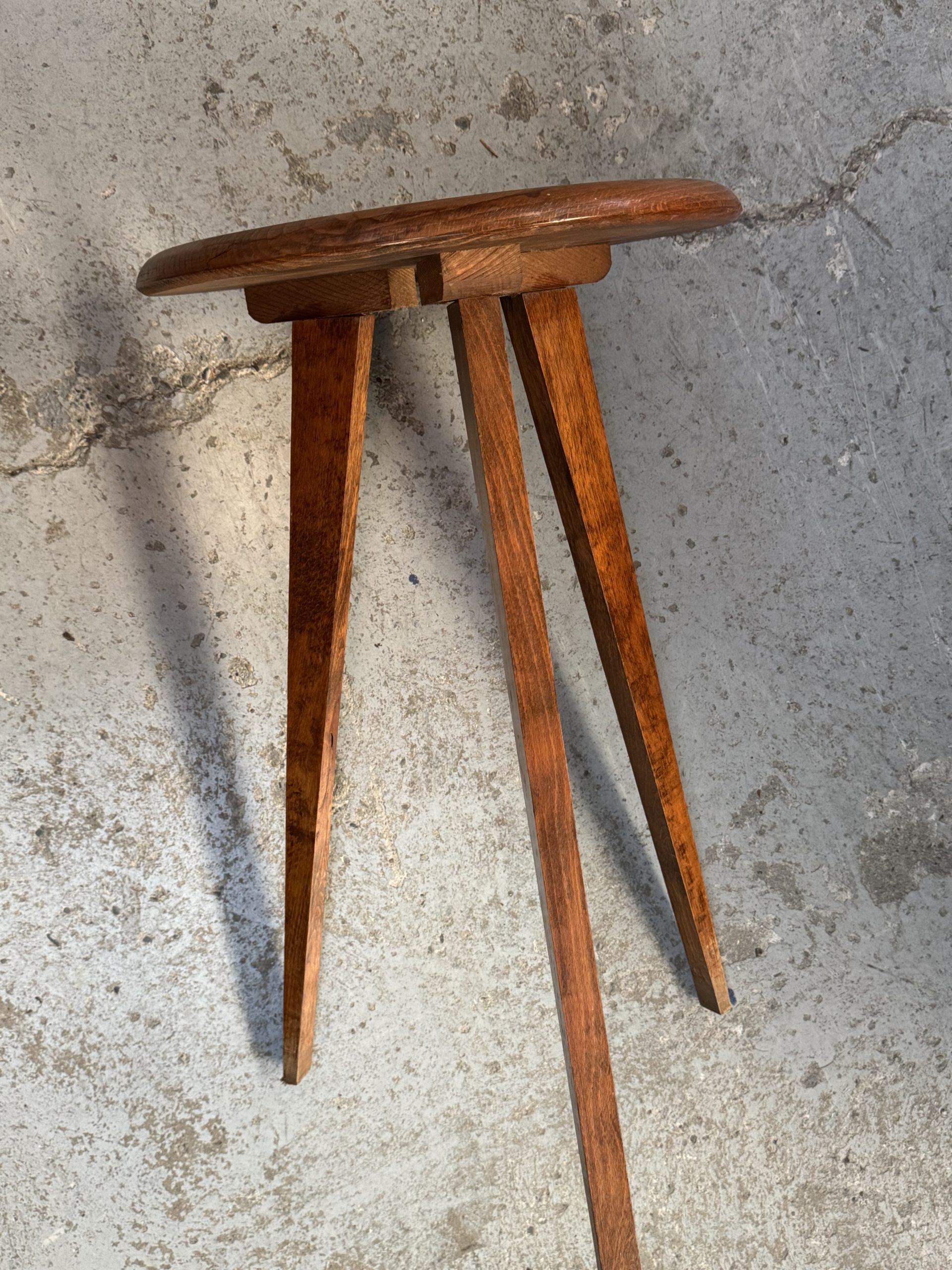 Tabouret en bois – Image 7