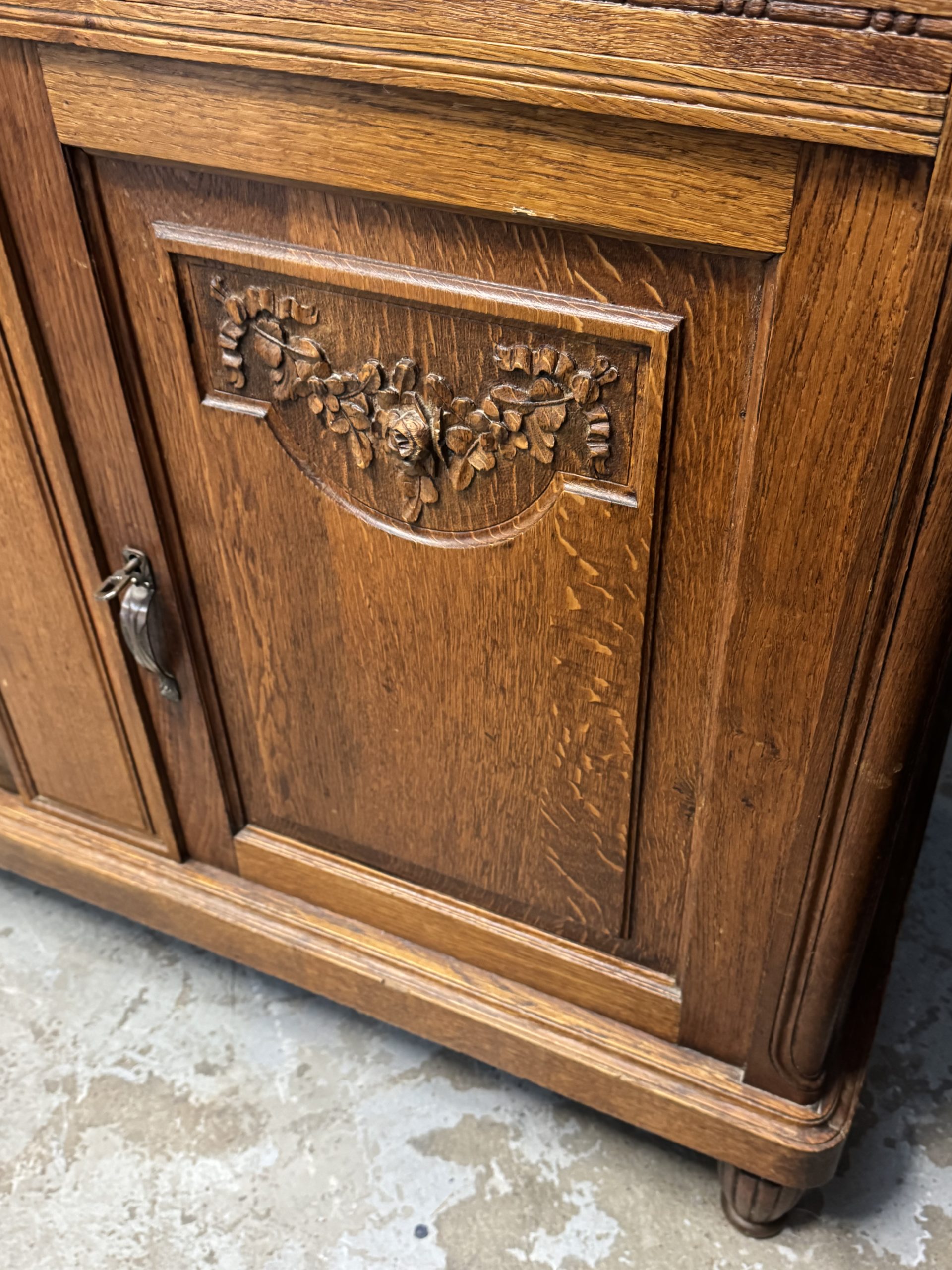 Buffet en marbre – Image 11