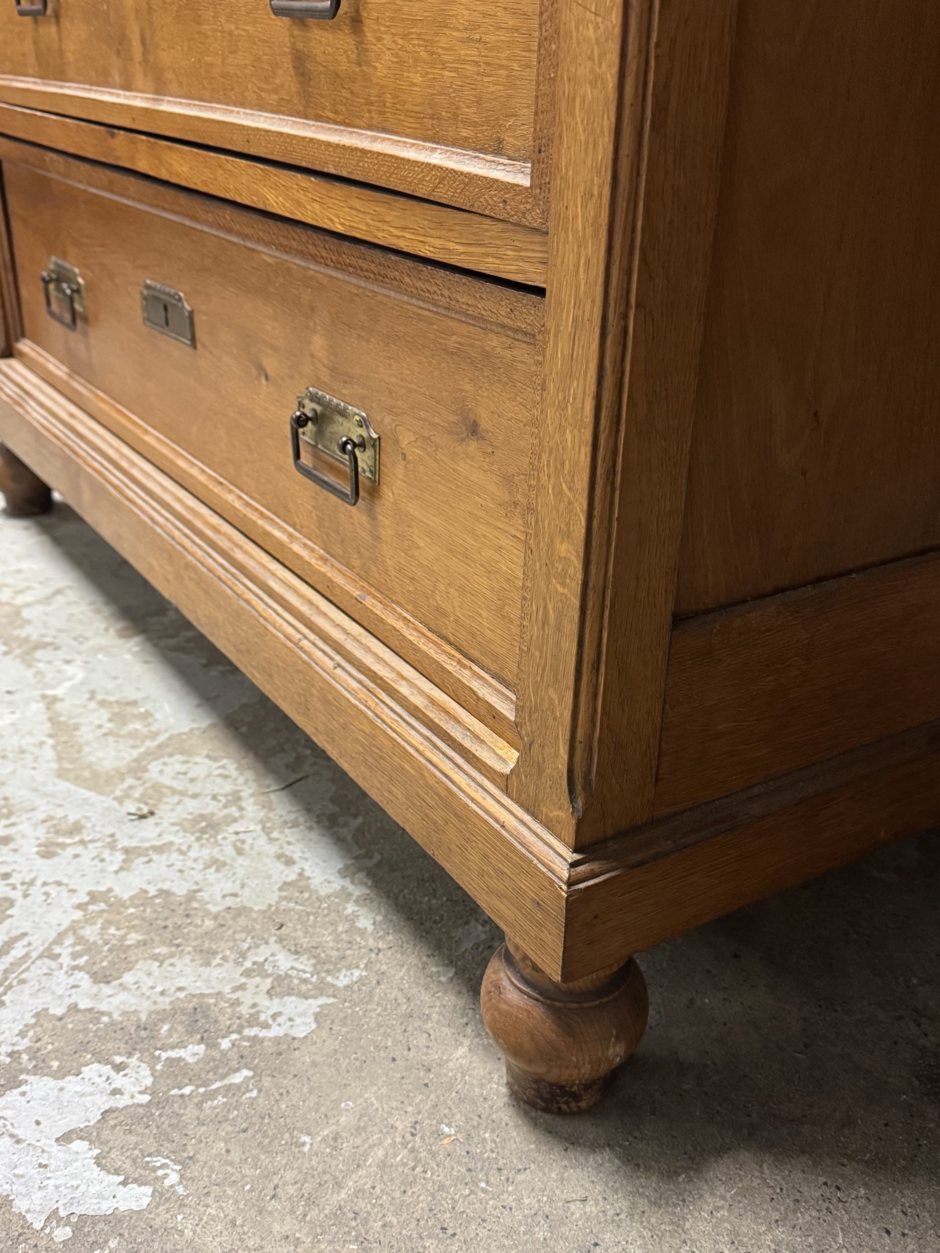 Commode en marbre – Image 2