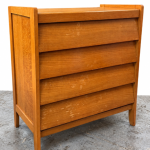 Commode scandinave